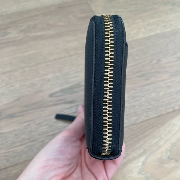 Kate Spade Black Large Continental Zip Around Colorful Striped Interior Wallet - Picture 6 of 16